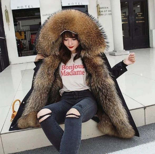 Парка с натуральным мехом - купить в Москве женские зимние меховые парки по выгодной цене