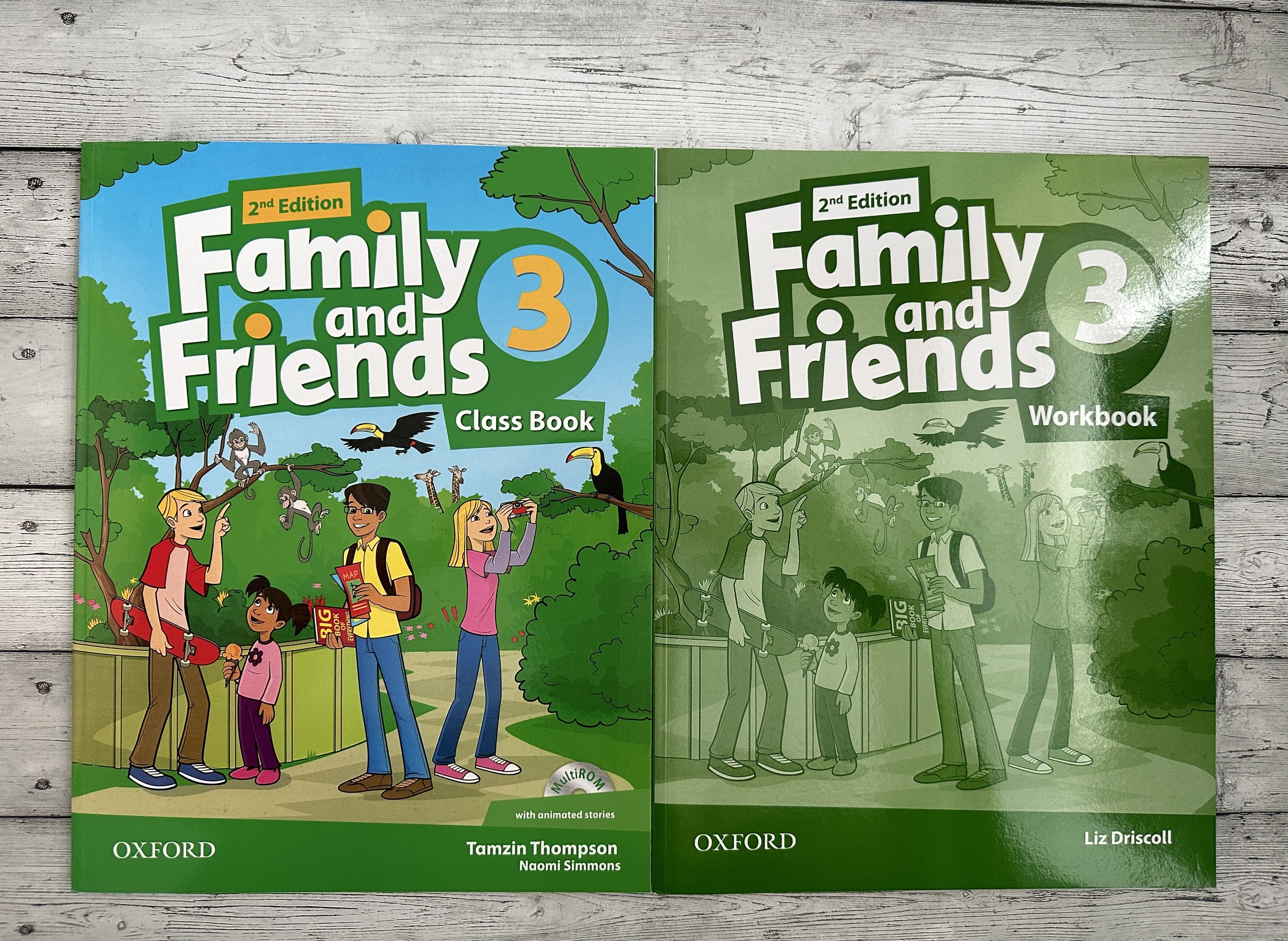 Английский язык family and friends 3 workbook. Фэмили френдс 3. Family and friends 3 Workbook Оксфорд Liz Driscoll. 2nd Edition Family friends Workbook Oxford Naomi Simmons. Family and friends 3 class book.