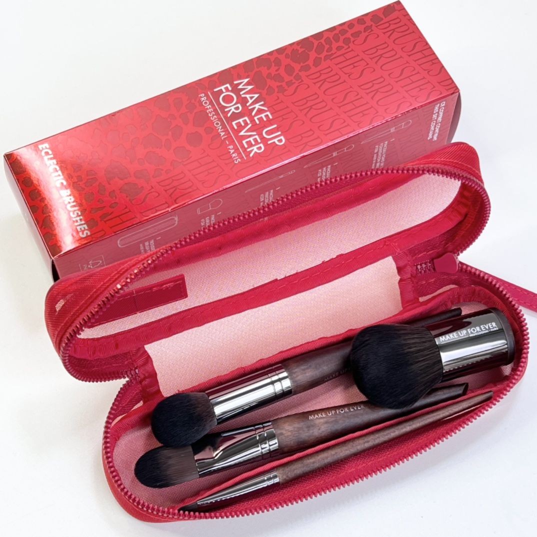 Make Up For Ever Кисть...