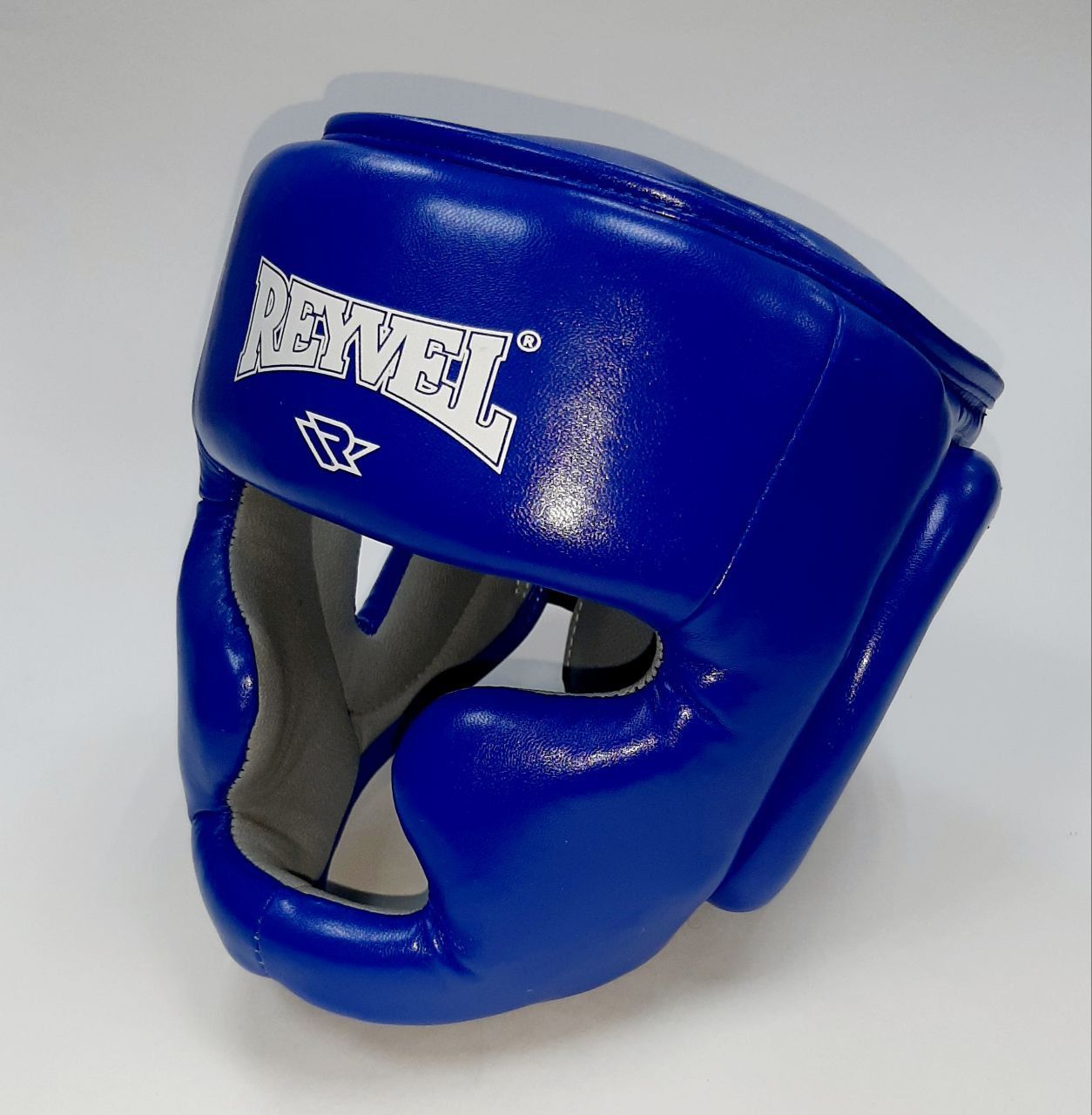 Шлем тренировочный. Шлем боксерский тренировочный (винил) р.l белый Reyvel купить.