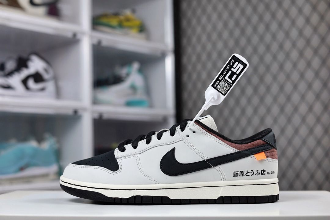 Кроссовки nike toyota. Найк данк Тойота. Nike Dunk Toyota ae86. Кроссовки Nike SB Dunk Toyota ae86. Nike SB Dunk Toyota ae86 initial d