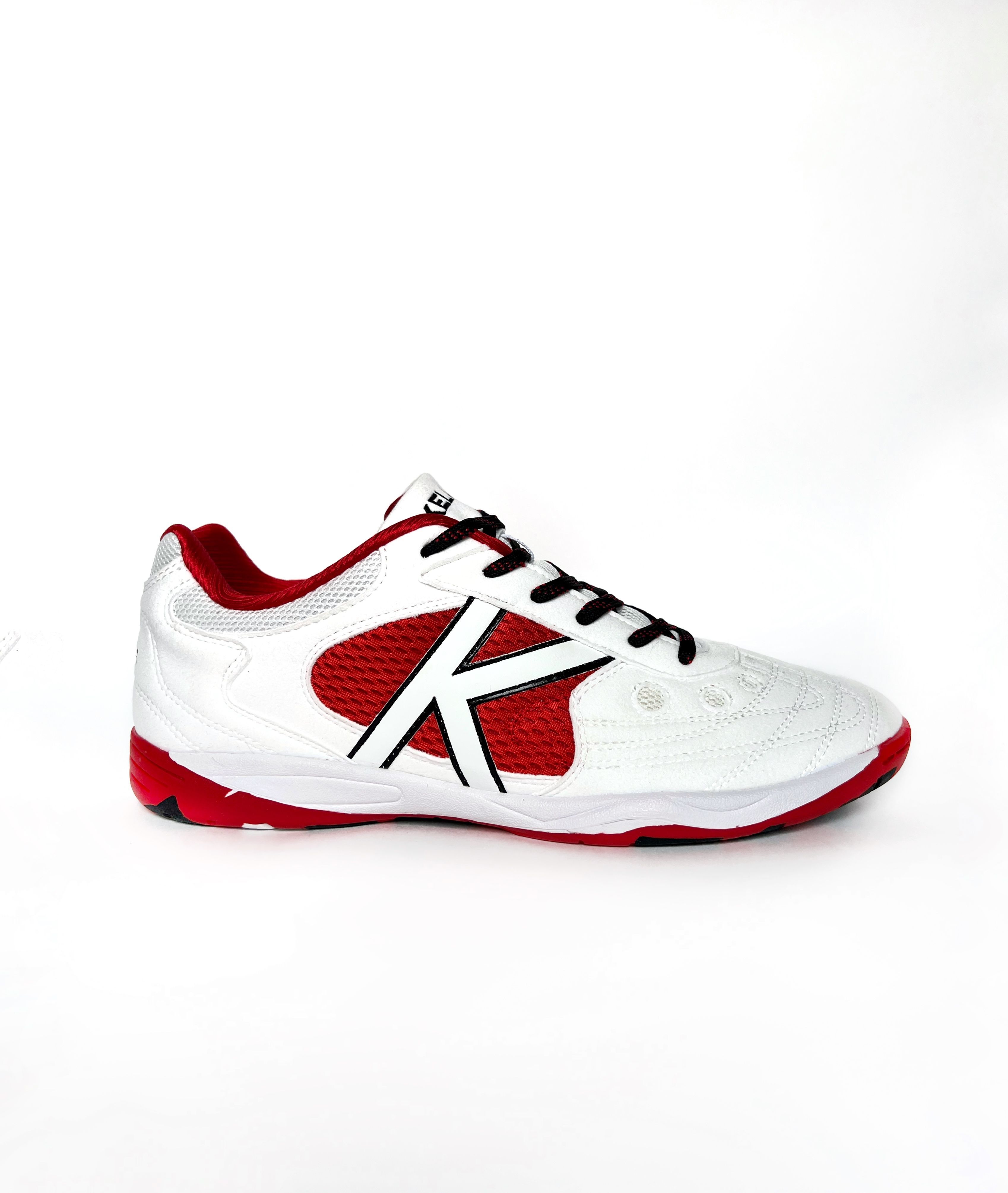 Kelme indoor