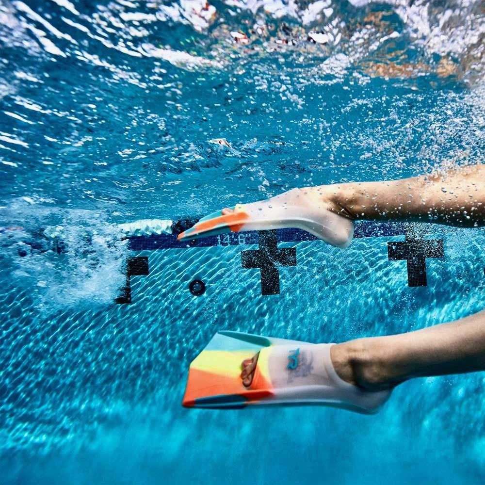 Ласты tyr. Ласты Tyr Stryker Silicone fin. Ласты Tyr Hydroblade. Протез для плавания в ластах. Ласта для плавания для руки инвалидц.