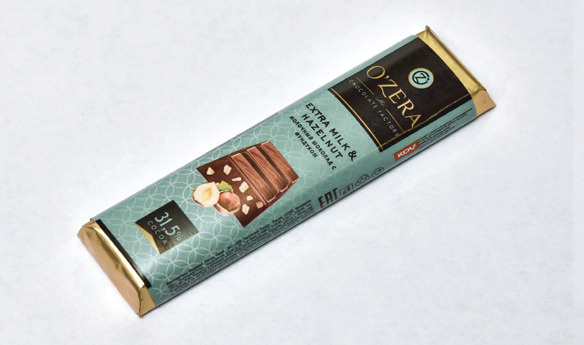 OZera, шоколадный батончик Extra milk & Hazelnut, 20шт по 42 г — купить ...