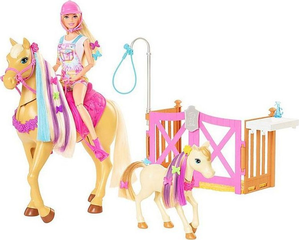 Кукла Барби Mattel коньки-стиль и уход (GXV77) - купить с доставкой по ...