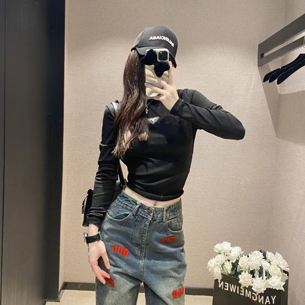 Лонгслив Balenciaga - купить с доставкой по выгодным ценам в интернет ...