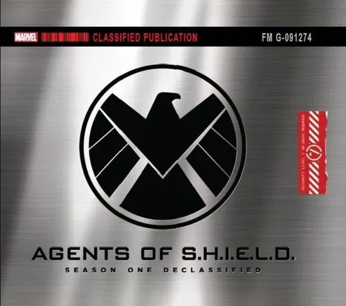 Обложка книги Marvel's Agents of S.H.I.E.L.D.: The Art of the Series Slipcase, Marvel Comics (Text by (Art,Photo Books))