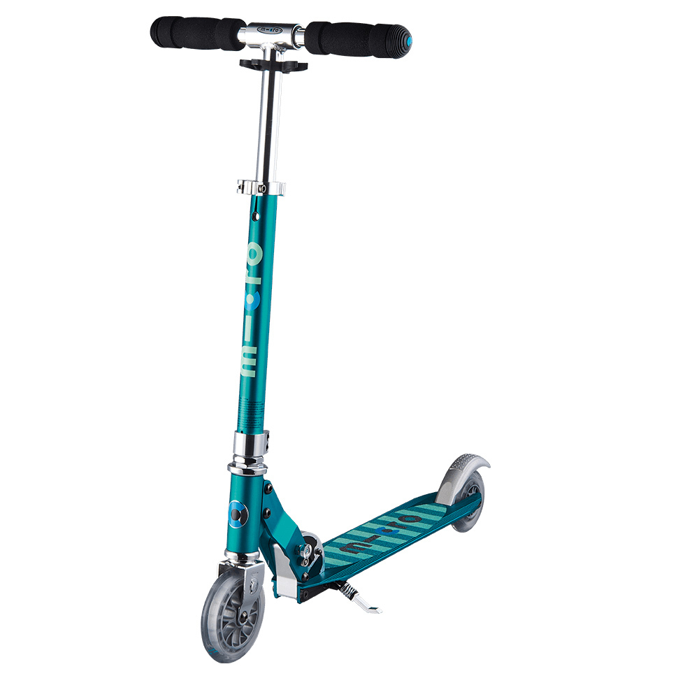 Micro sprite led. Micro Sprite фиксатор. Micro Sprite самокат двухколесный фото. Hulajnogą best Scooter