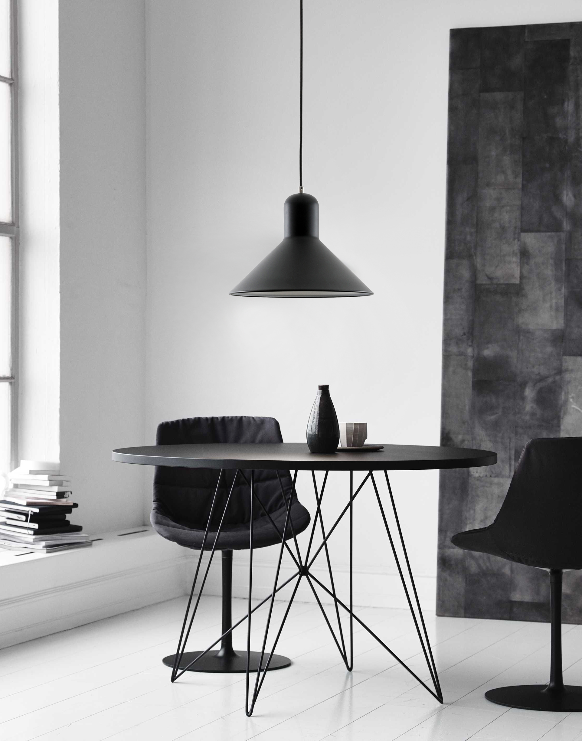 Подвесной светильник черный лофт. Suspension Pendant Lamp by Fritz Hansen. IMPERIUMLOFT подвесные светильники. Подвесной светильник Денмарк. Торшер, Fritz Hansen.