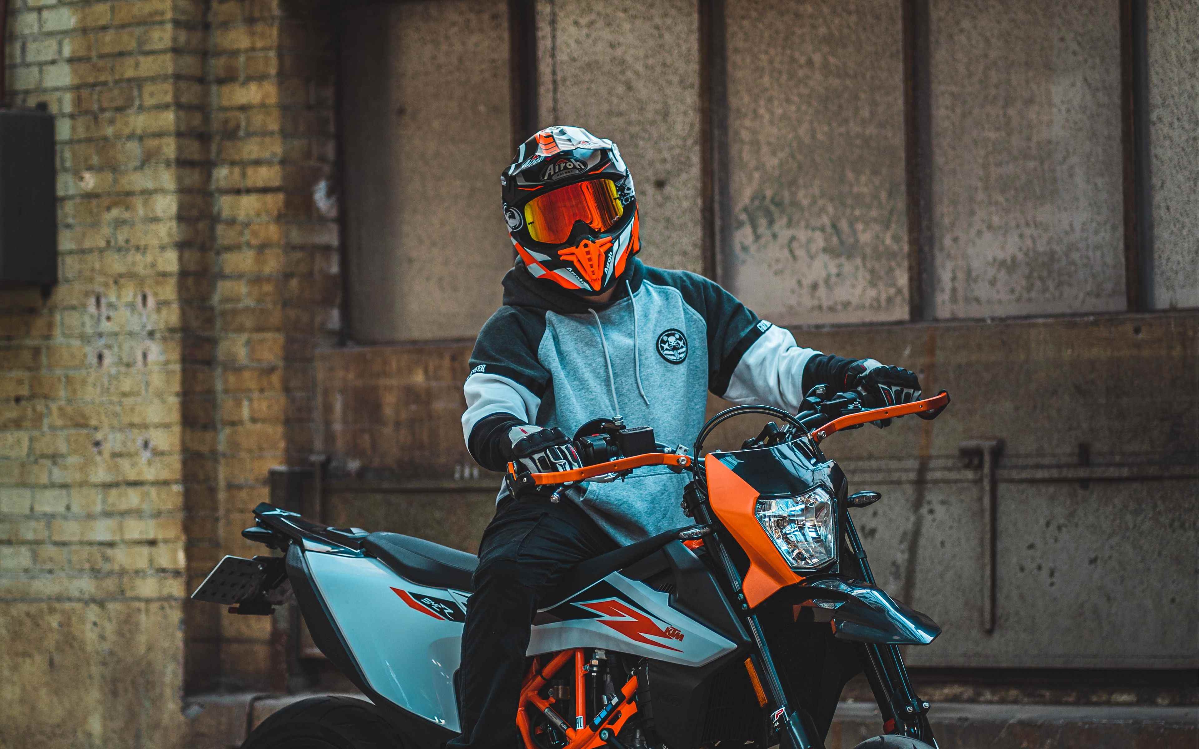 KTM SMC 690 РѕР±РѕРё