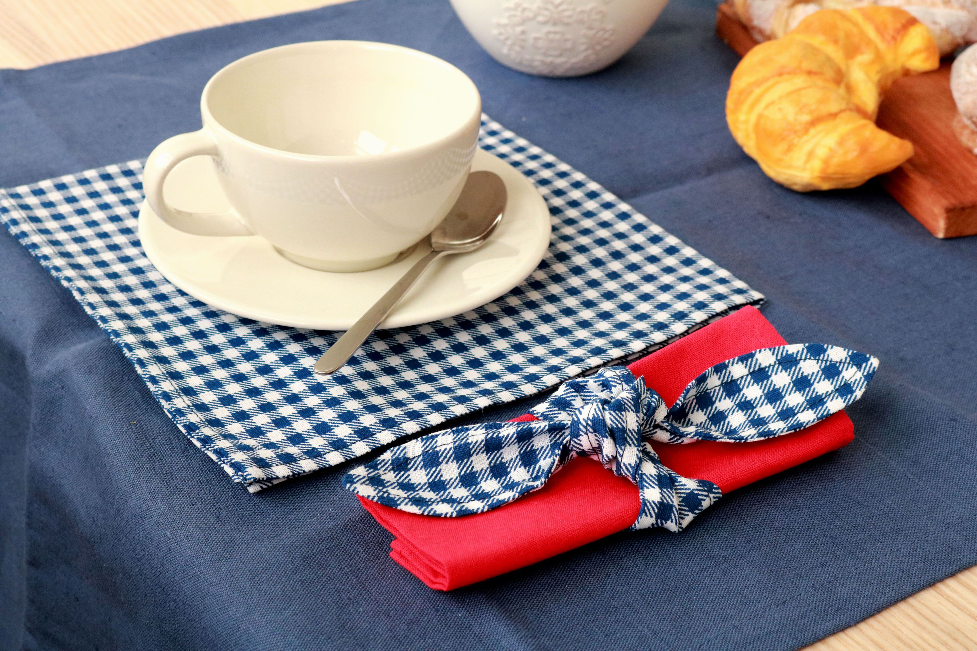 Салфетка на английском. Салфетка на английском. Салфетки в английском стиле. Салфетка по английски. Тиссью салфетки.