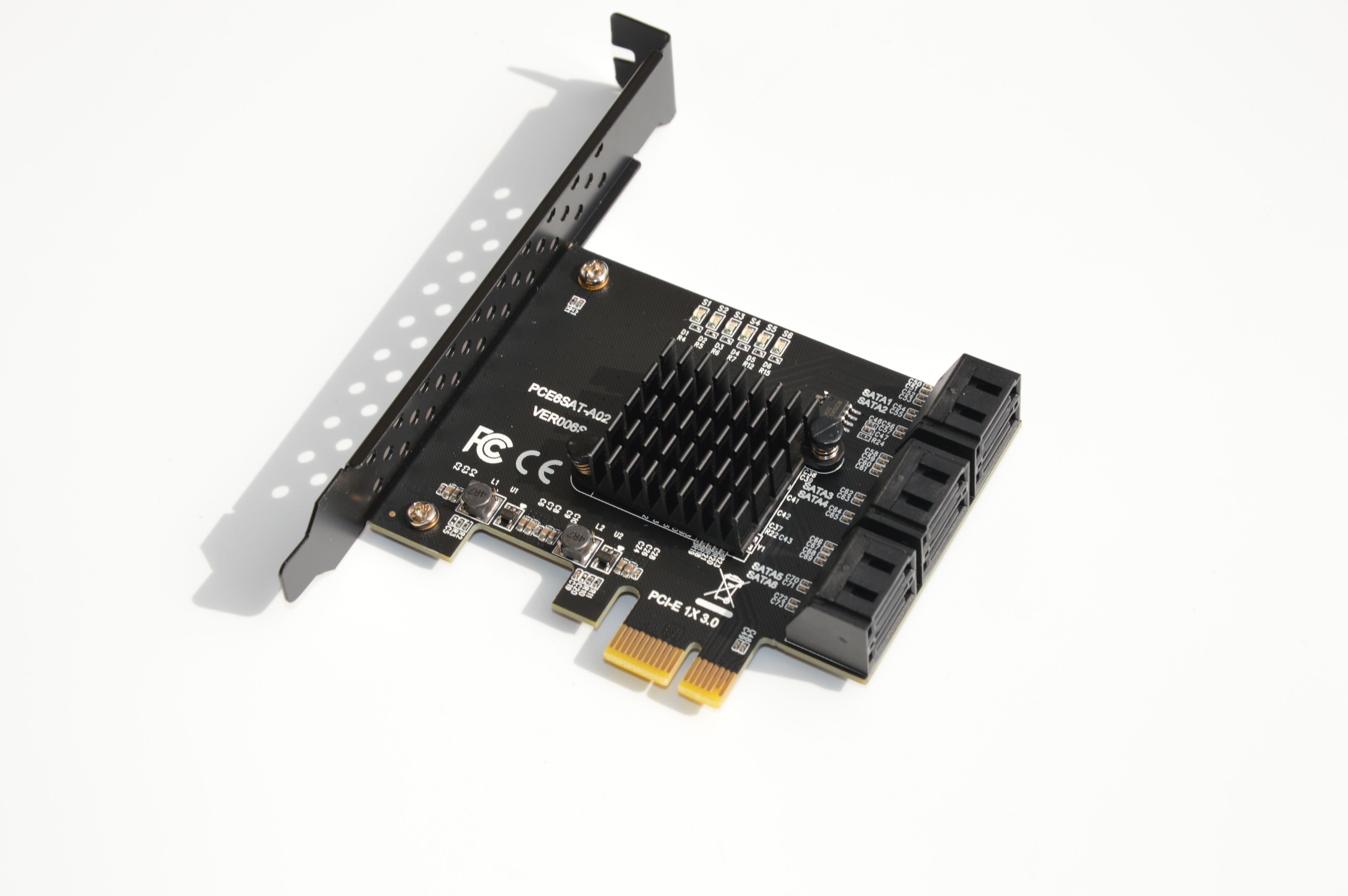 Pcie sata controller. Плата расширения sata. порт sata express. защёлка на плате для pci.