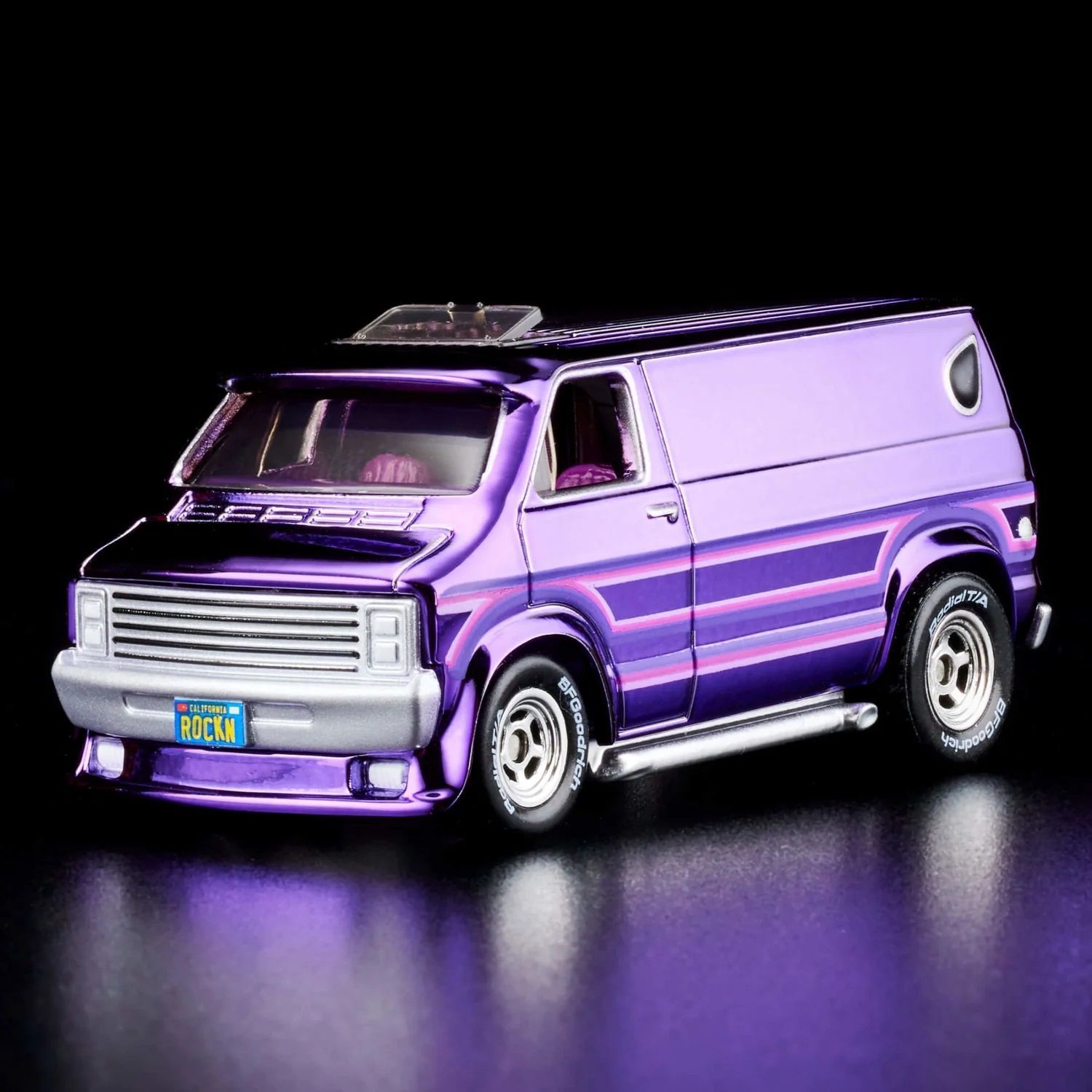 Hotwheels RLC ‘70s Dodge Tradesman Van Hot Wheels RLC Exclusive '70s Dodge Tradesman Van | Mattel
