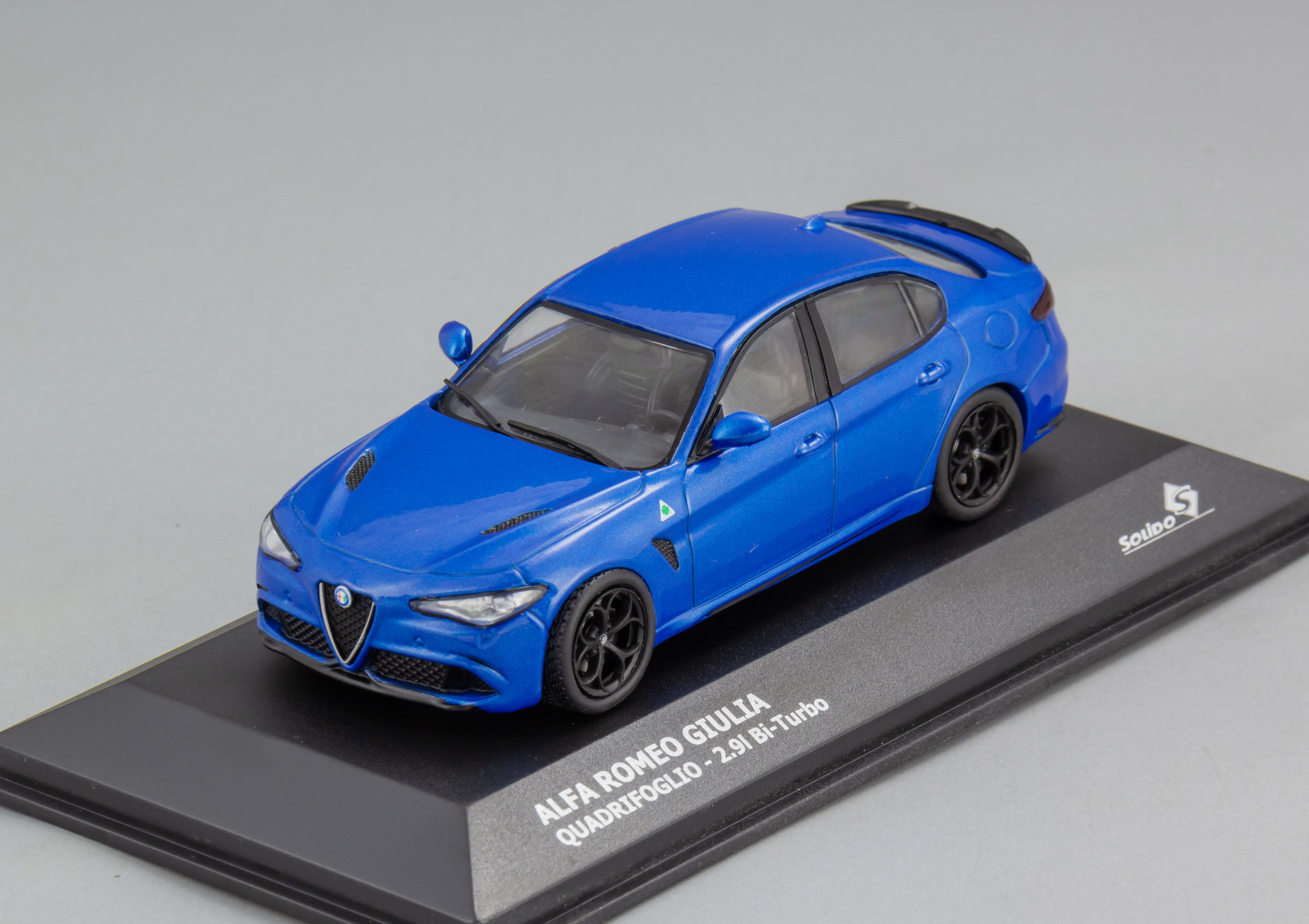 Масштабная модель Alfa Romeo Giulia Quadrifoglio - купить в  интернет-магазине OZON по выгодной цене (1249186646)