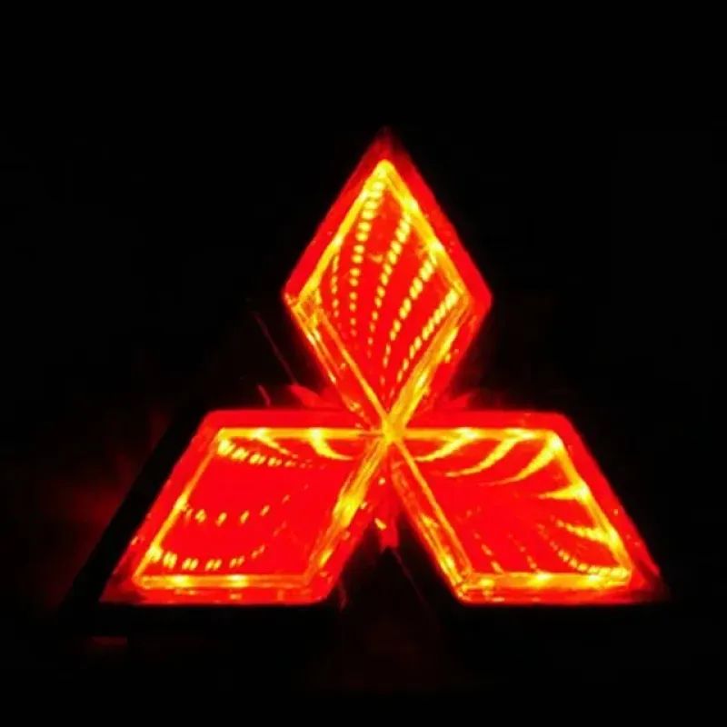 Led mitsubishi. Шильдик Mitsubishi led. Значок Митсубиси Паджеро 4 с подсветкой. Светящийся логотип Mitsubishi. Эмблема Мицубиси светящаяся.