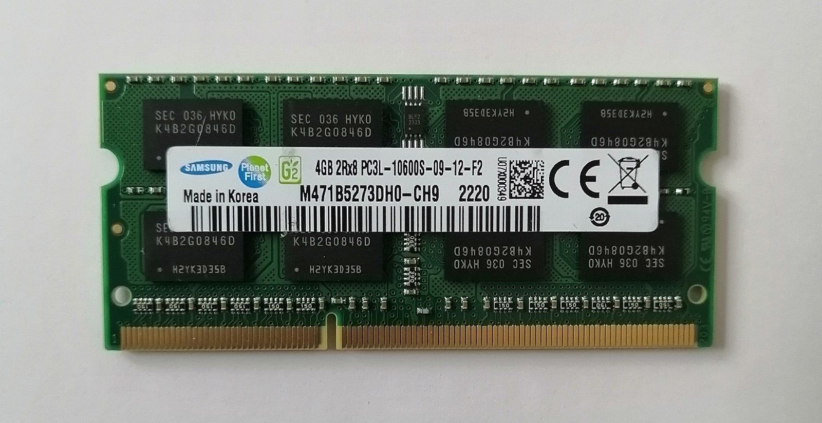 DDR3 Оперативная память SODIMM DDR3L  4Гб 1333MHz 1x4 ГБ (M471B5273DH0-СH9)