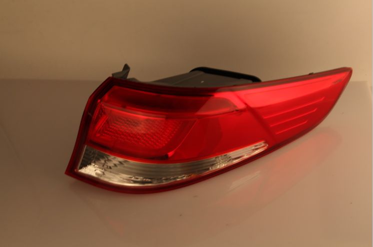 задние led фонари kia rio 4