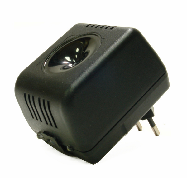 Ультразвуковой отпугиватель тараканов и клопов Ястреб МТ.04 - купить с ...