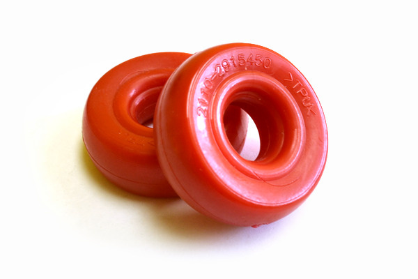 Втулка амортизатора ваз 2101 верхняя. 2110-2915450р втулка амортизатора заднего ваз 2110 верхняя брт 2110-2915450р. Резинка амортизатора ваз 2101. Втулки амортизатора ss20 на логан. Втулка заднего амортизатора 2110 (бублик) ss20.