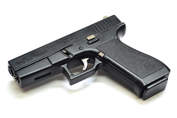 Модель пистолета Glock G22 масштаб 1/2 + кейс - купить с доставкой по ...