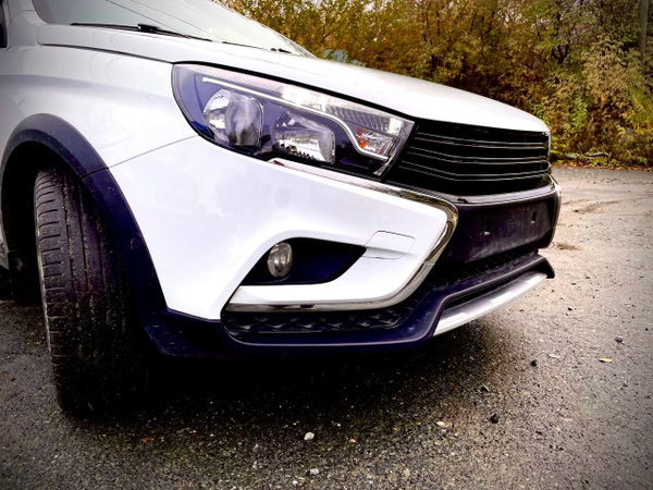 Решетка радиатора Лада Веста Lada Vesta верхняя (глянцевая Люкс, Кросс ...