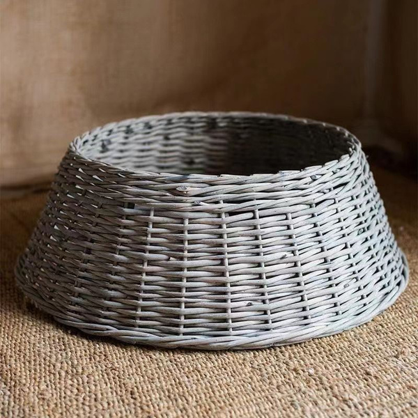 Декоративная корзина-подставка высотой 23 и диаметром 68 см под елку ...