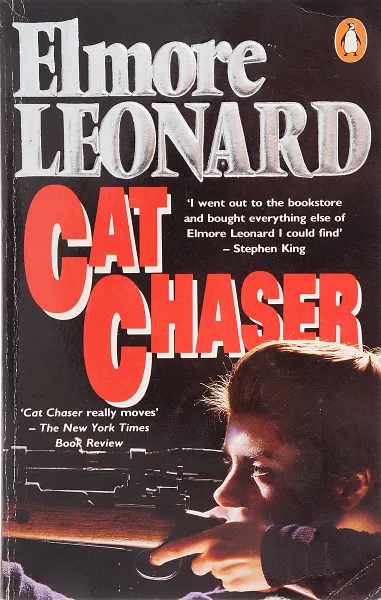 Обложка книги Cat Chaser, Elmore Leonard