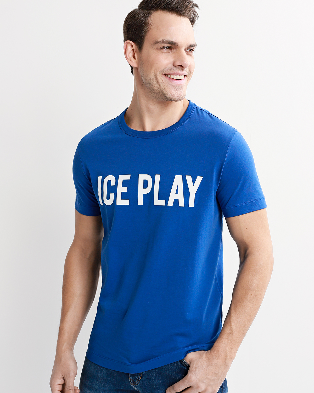 Ice player