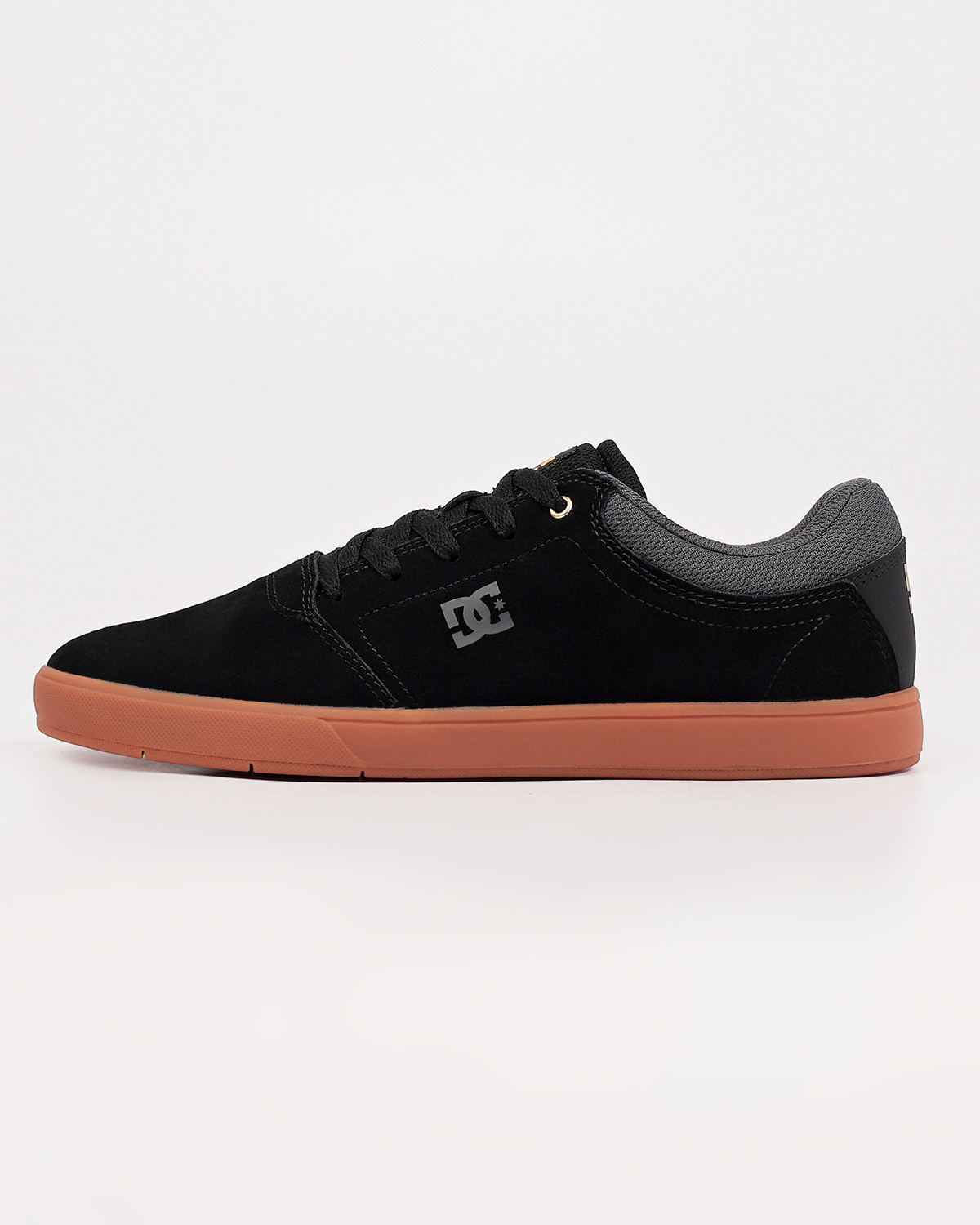 dc shoes crisis