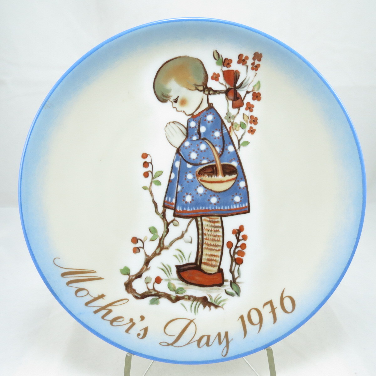 день варенья. день тарелки. этикетка с днем варенья. коллекционные тарелки с детьми. тарелки с днем рождения.