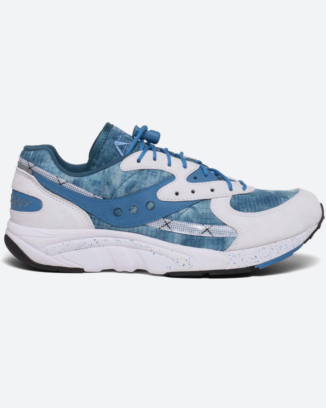 saucony aya