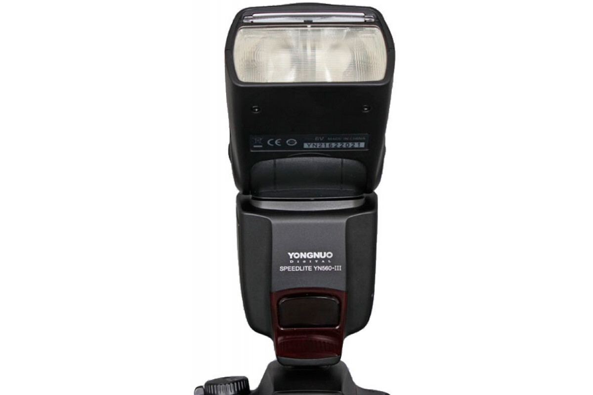 Фотовспышка Yongnuo Speedlite YN-560 III универсальная