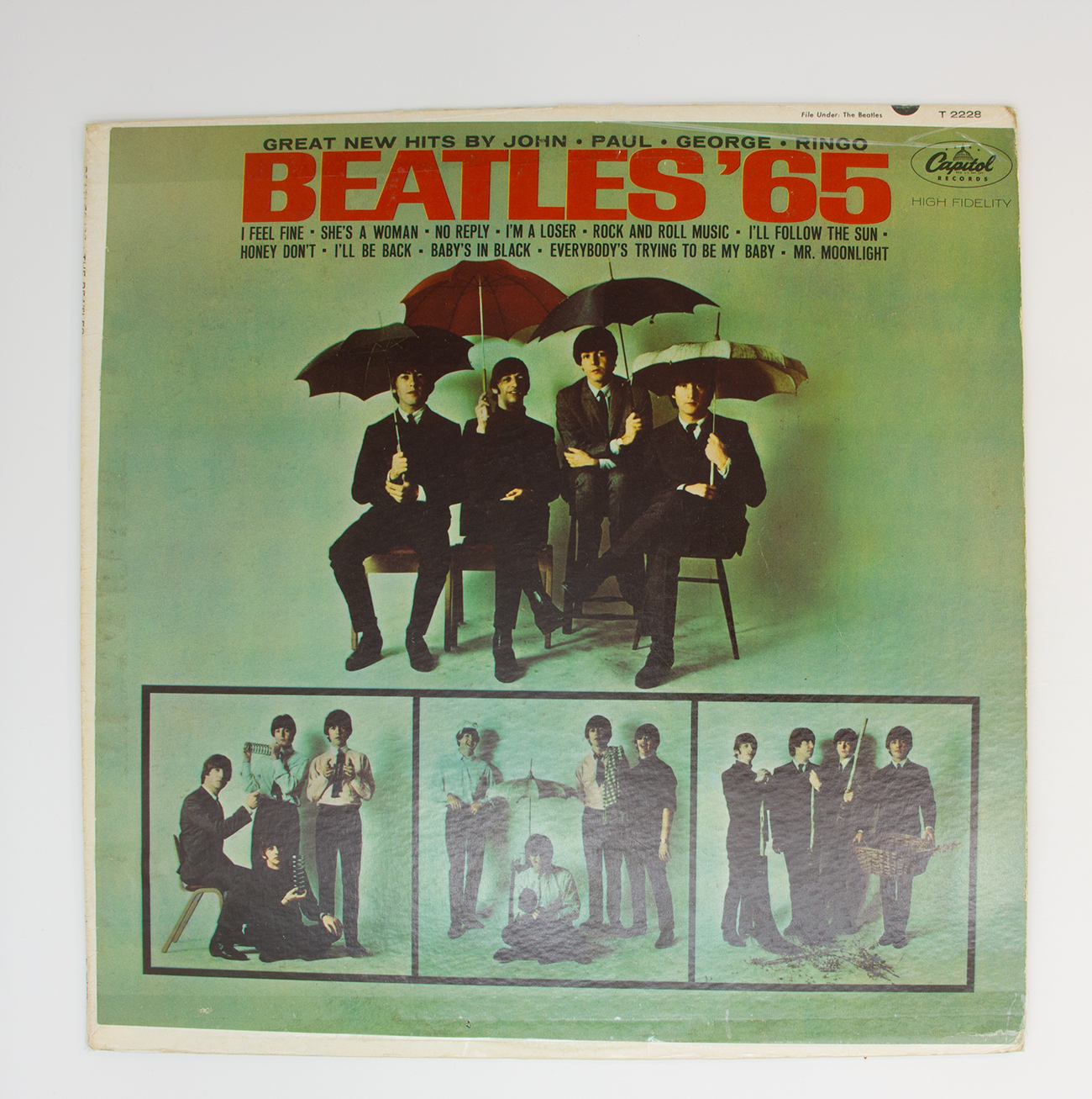 Beatles альбомы. Beatles 65 винил. The Beatles пластинки. Битлз альбомы. The Beatles альбомы.