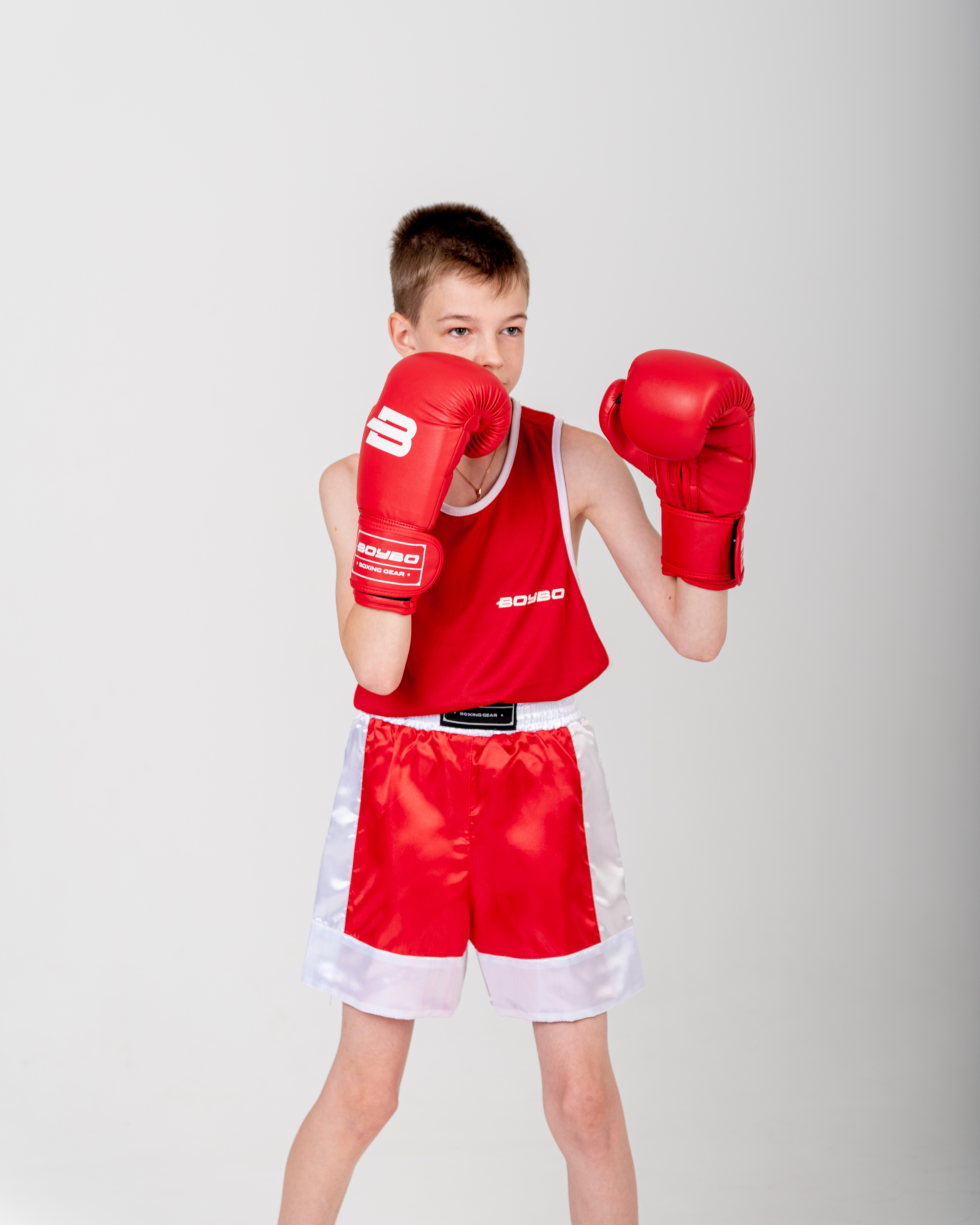 Ребенок для битья мужское. Боксерская форма Boybo. Форма боксерская Boybo bbg909. Боксерские шорты Boybo. Clinch форма для бокса.