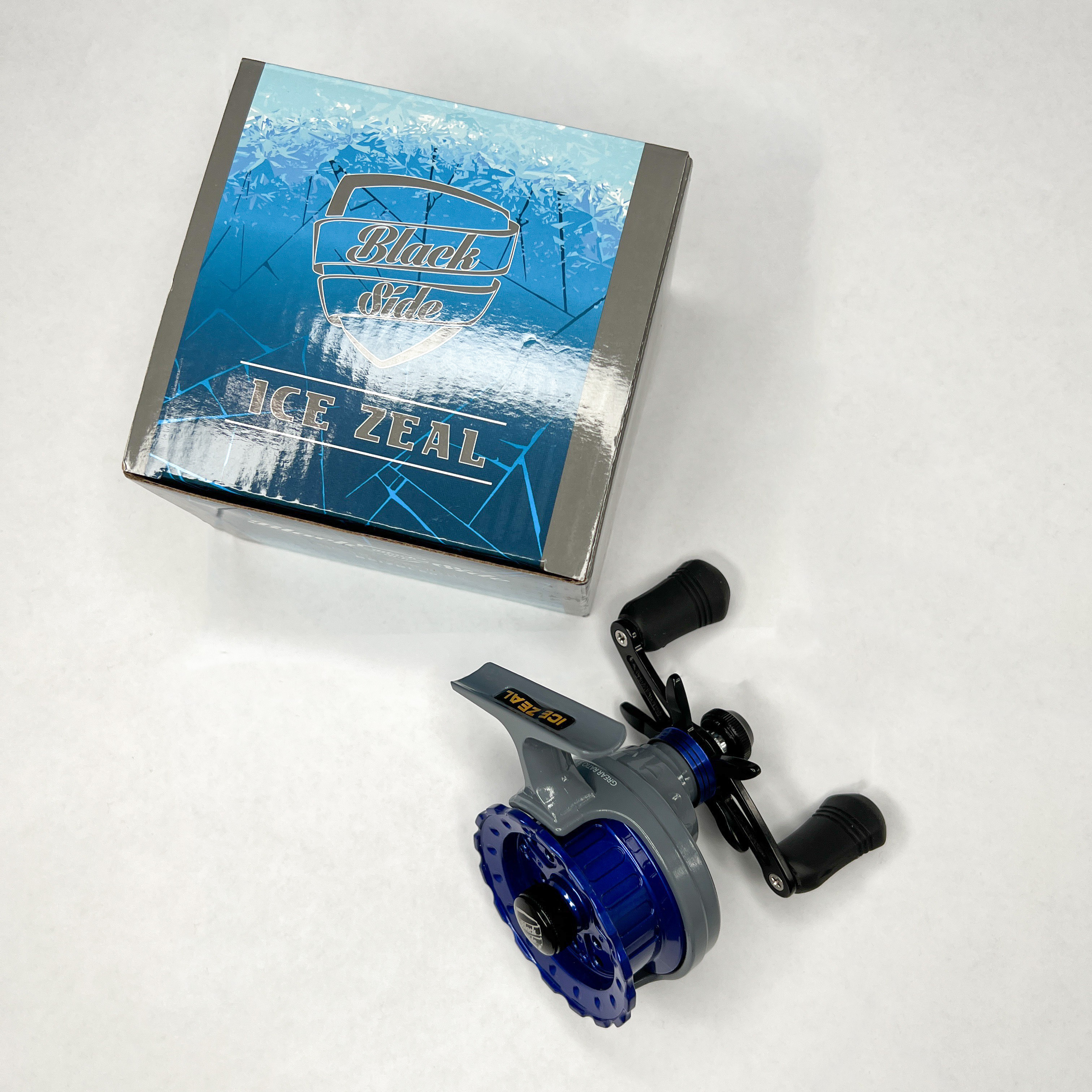 катушка инерционная (зимняя) black side ice zeal or/wh (4+1 подш. катушка инерционная с фрикционом d 50. катушка инерционная black side ice zeal. катушка black side ice zeal производитель. Side ice.