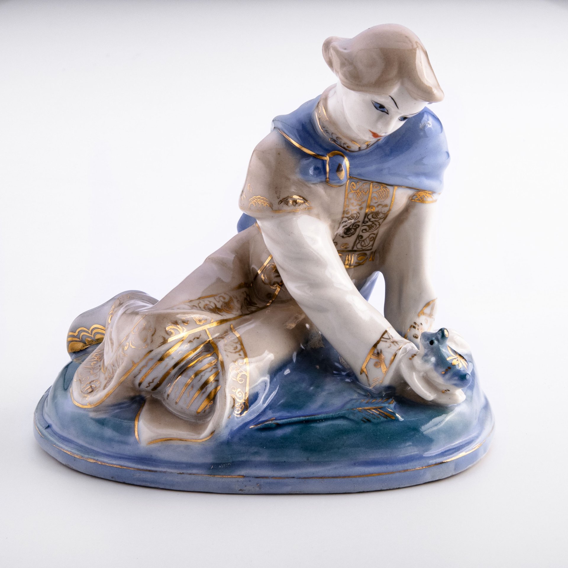 фарфоровые статуэтки meissen. турыгинский фарфоровый завод азарова. статуэтка иванушка. статуэтка иванушка. царевна-лягушка.