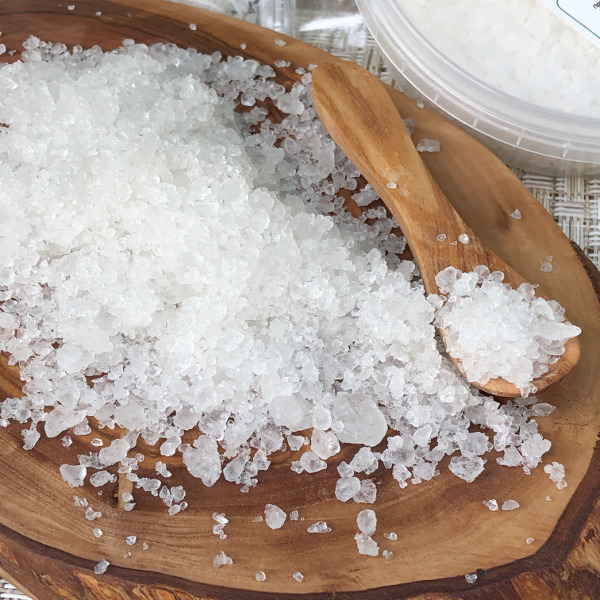 Соль каменная помол №1 1000г. Крупная соль на белом. Соль каменная помол 1. Помол соли самый крупный. Соль каменная засолочная помол 2.