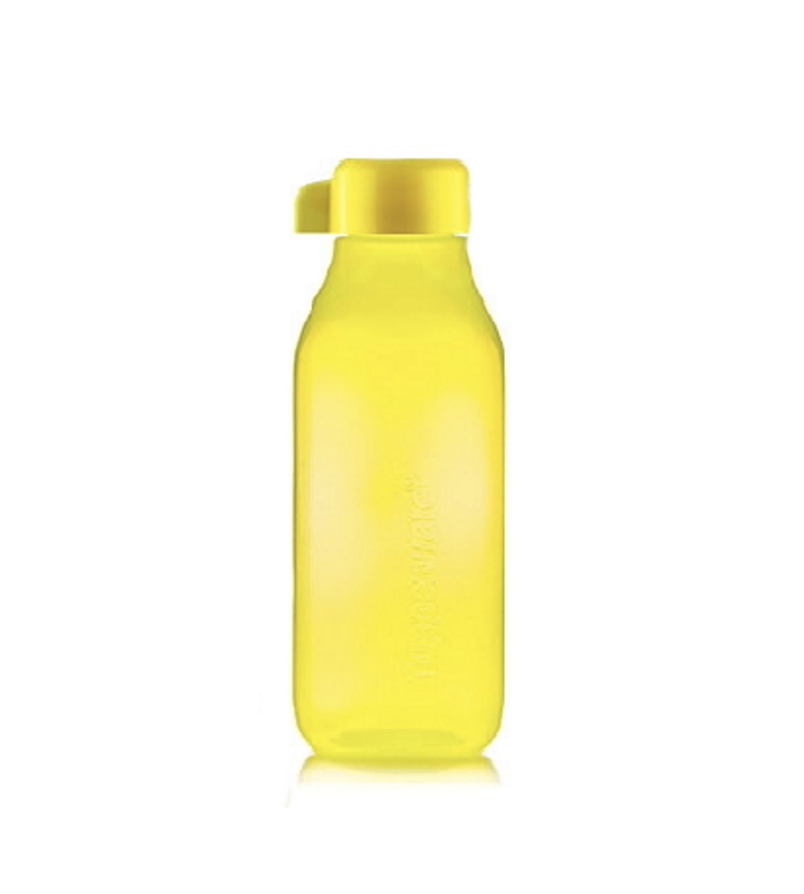 Желтая бутылочка. Бутылка 500 мл Tupperware желтая. Эко бутылка 500 мл Tupperware. Tupperware бутылка 0.5 квадратная. Бутылка квадратная 500мл тапервер.