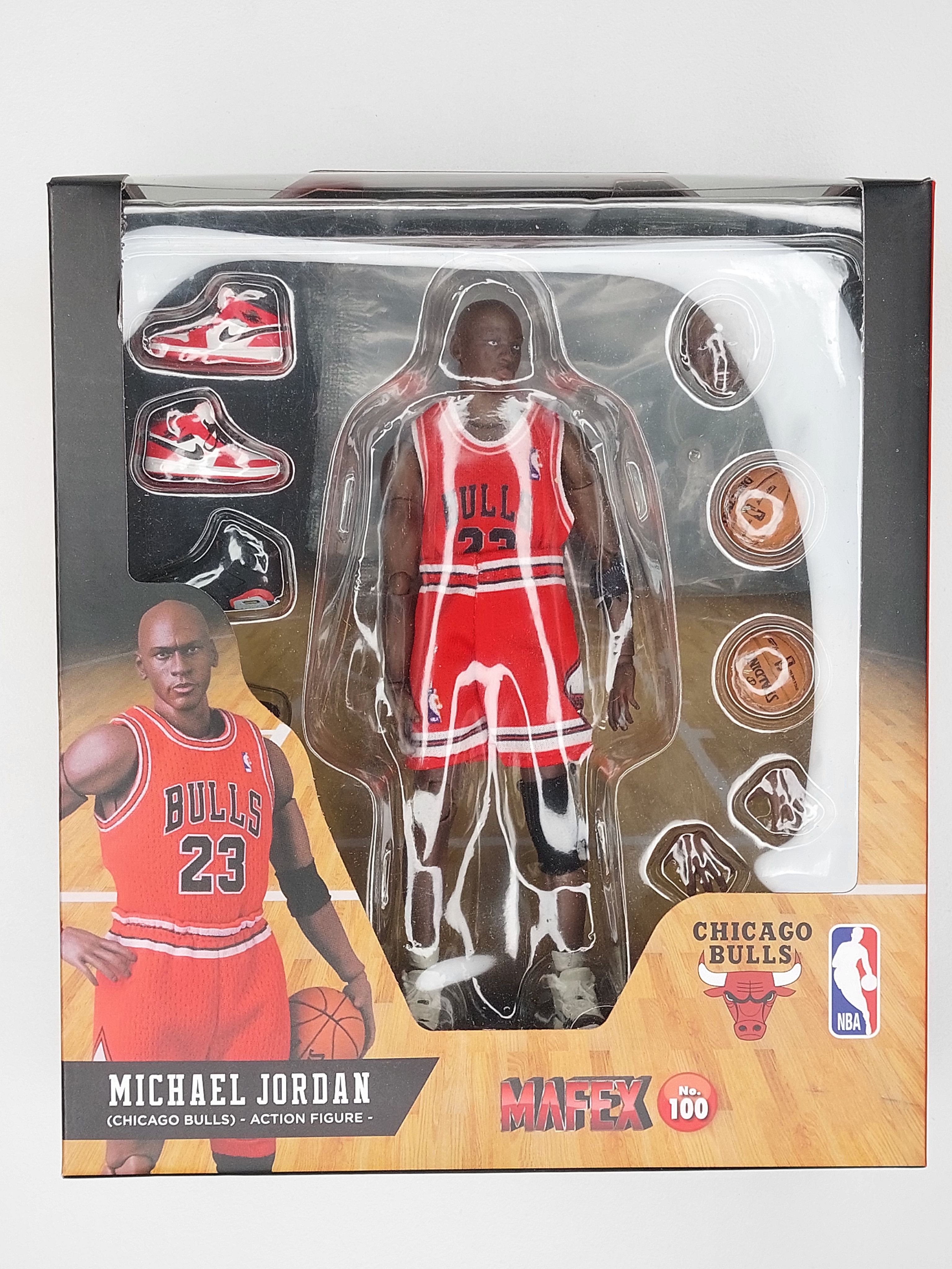 Подвижная фигурка NECA Майкл Джордан Michael B. Jordan NBA 23 красный -  купить с доставкой по выгодным ценам в интернет-магазине OZON (860918748)