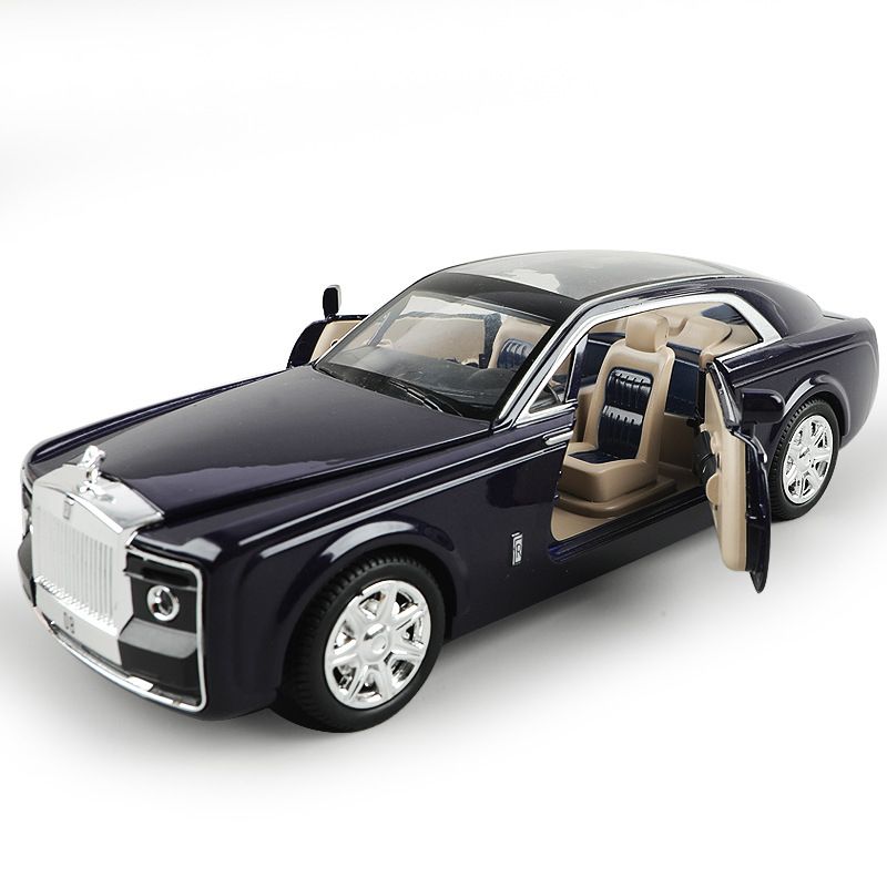 Ройс ройс модели. Rolls Royce Phantom модель. Роллс Ройс модели.