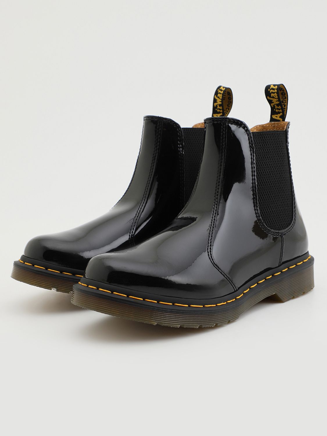 Doc martens hot sale 2976 inuck