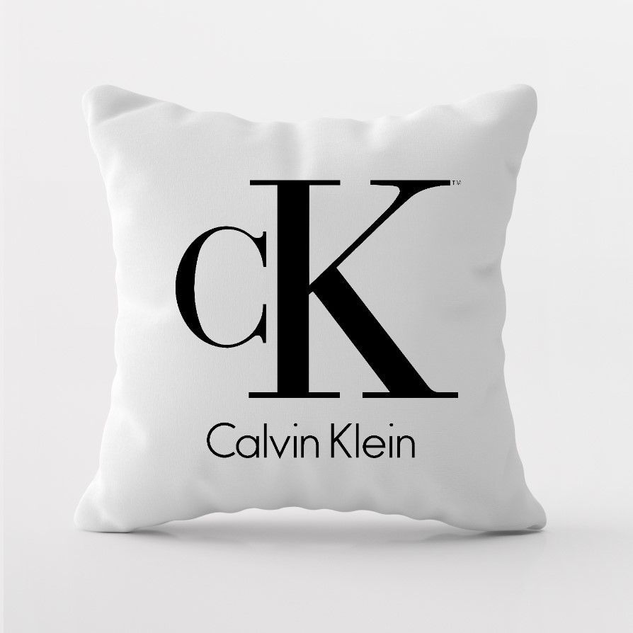 Кельвин Кляйн мода. Кельвин Кляйн интернет. Кельвин Кляйн логотип. Calvin Klein похожие бренды.