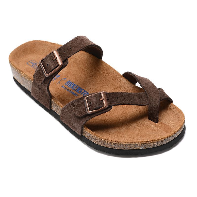 Тапки birkenstock. Шлепки биркеншток. Birkenstock шлепанцы. Биркенсток мужские шлепки. Birkenstock тапки с мехом.