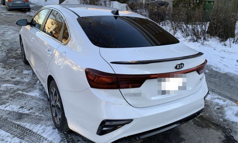 Спойлер на KIA Cerato 4 (черный глянец)