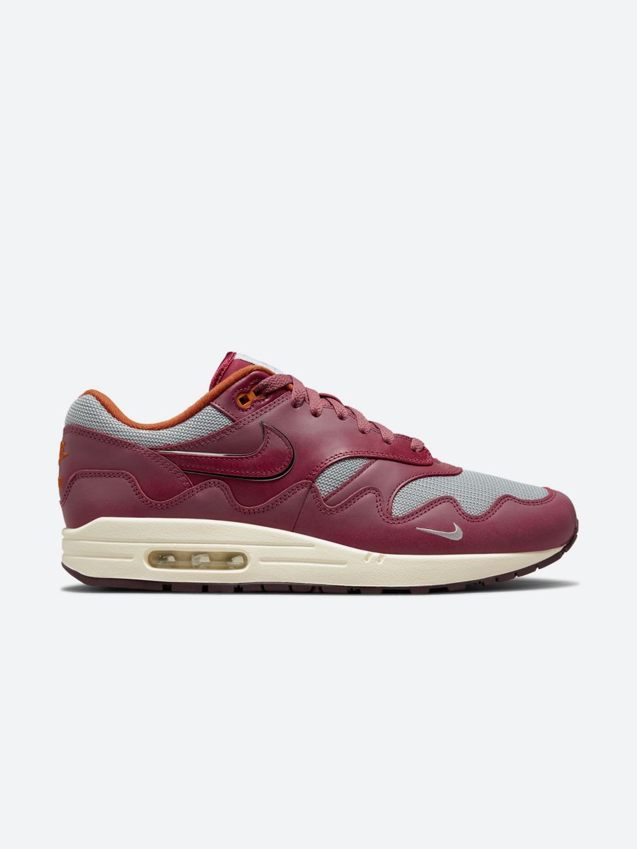 Nike air max 1 camo sale