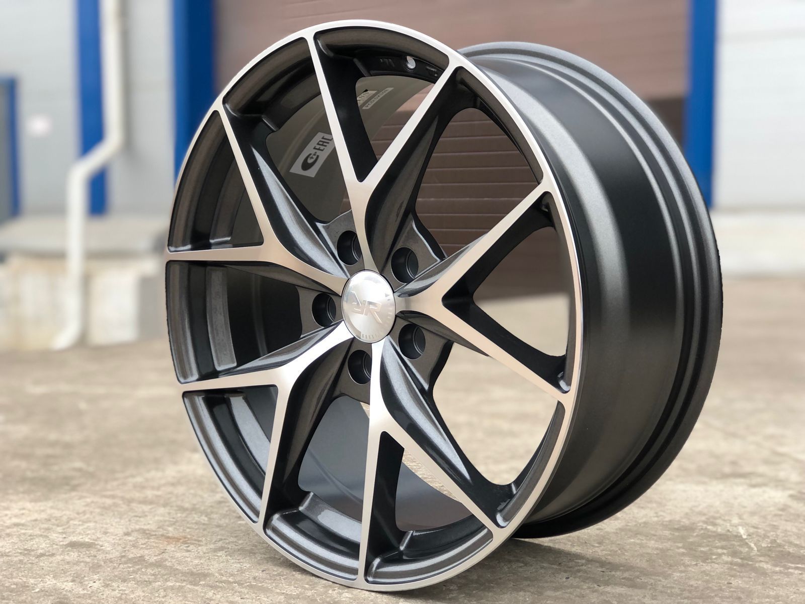 Race Ready  Колесный диск Литой 17x7.5" PCD5х108 ET33 D60.1