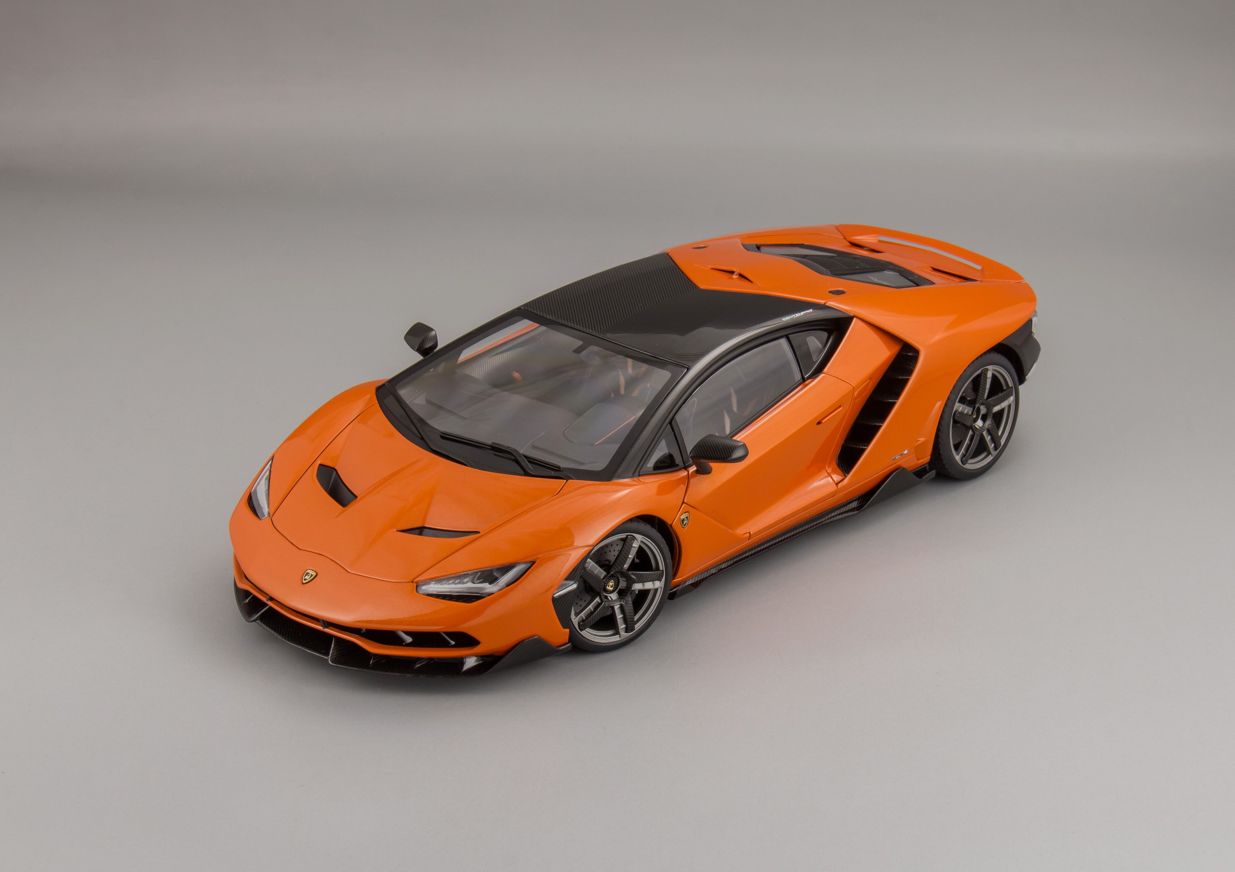 Lamborghini Centenario салон