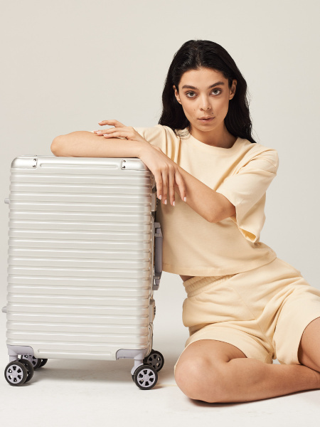 Treepzon Чемодан ABS пластик 56 см 45 л купить на OZON по низкой цене ...