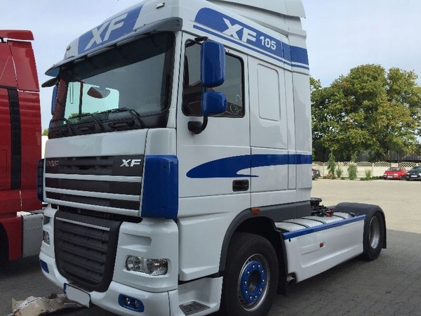 Наклейка на авто DAF/daf xf105/даф/на фуру/на кабину/комплект, цвет ...
