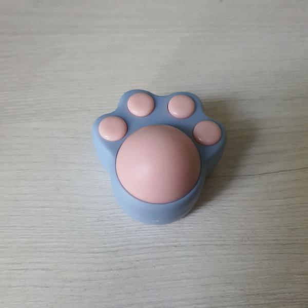 Мятный Шарик ЛАПКА PREMIUM для кошек loveMyPet, РАЗНОЦВЕТНЫЙ, лакомство ...
